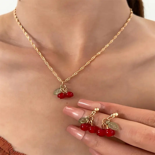 Set Cherry - Collar y Pendientes